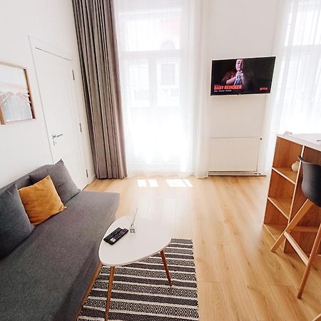 Fly Residence Arad Luaran gambar