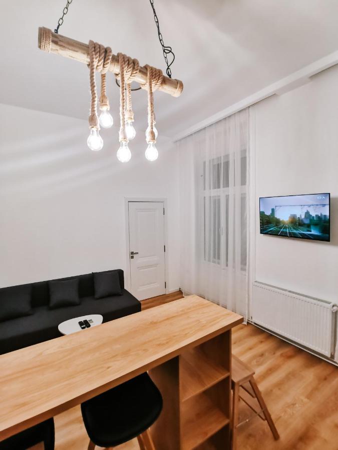 Fly Residence Arad Luaran gambar