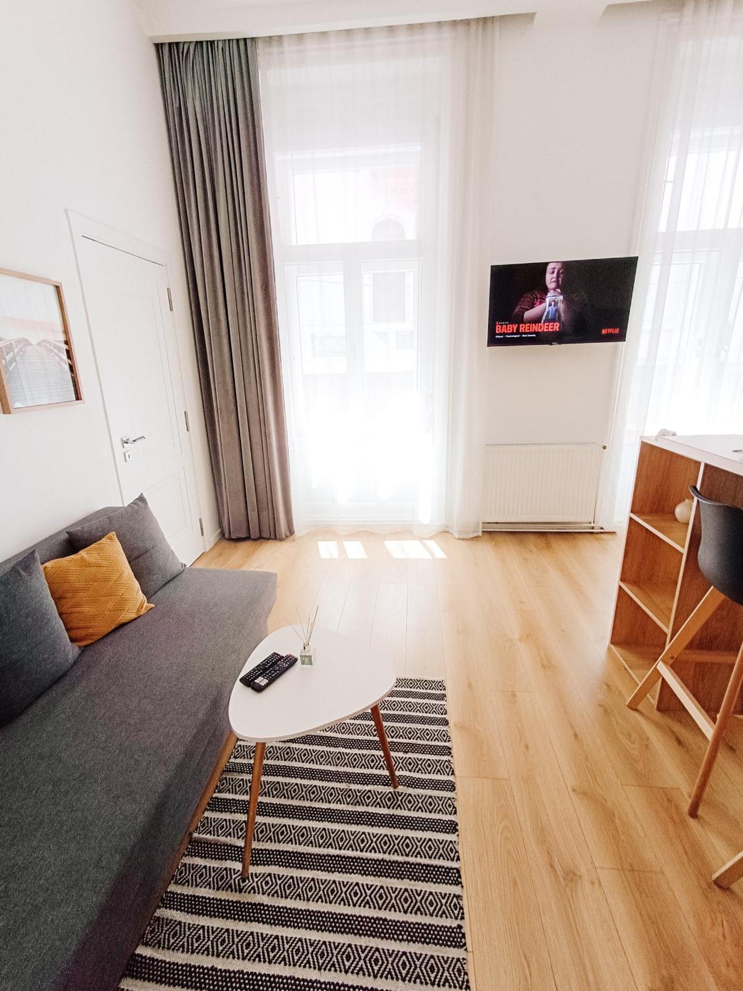 Fly Residence Arad Luaran gambar